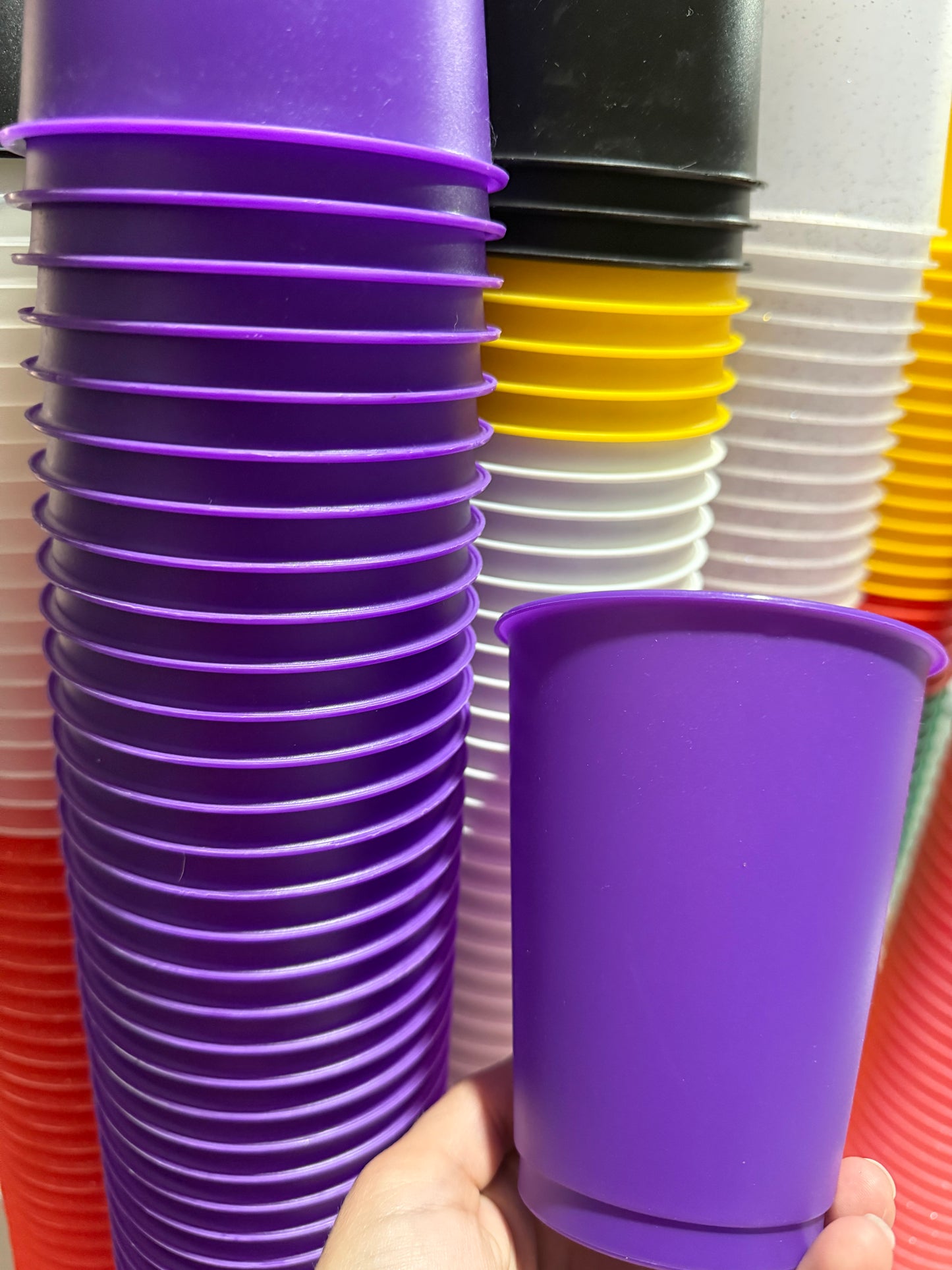 24oz 50-Pack Cold Cups with Lids & Straws - Mixed Colors